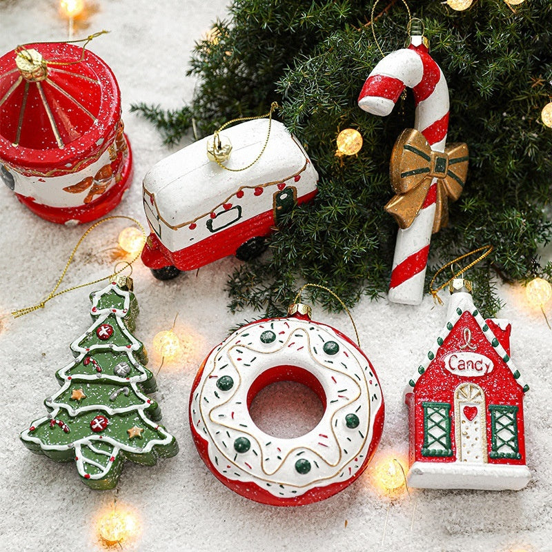 Christmas Tree Decorations Painted Plastic Christmas Pendant